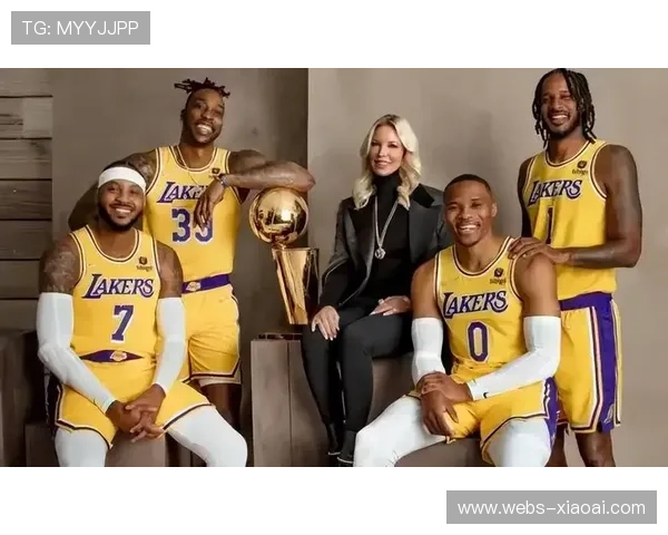 湖人易主交易折射职业体育资本涌动,火花队前景引发关注 湖人易主交易折射职业体育资本涌动,火花队前景引发关注