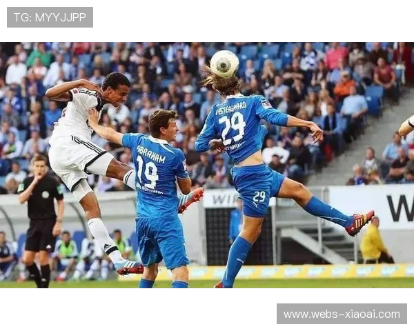 门兴格拉德巴赫门将尼古拉斯继续伤缺，替补门将临危受命